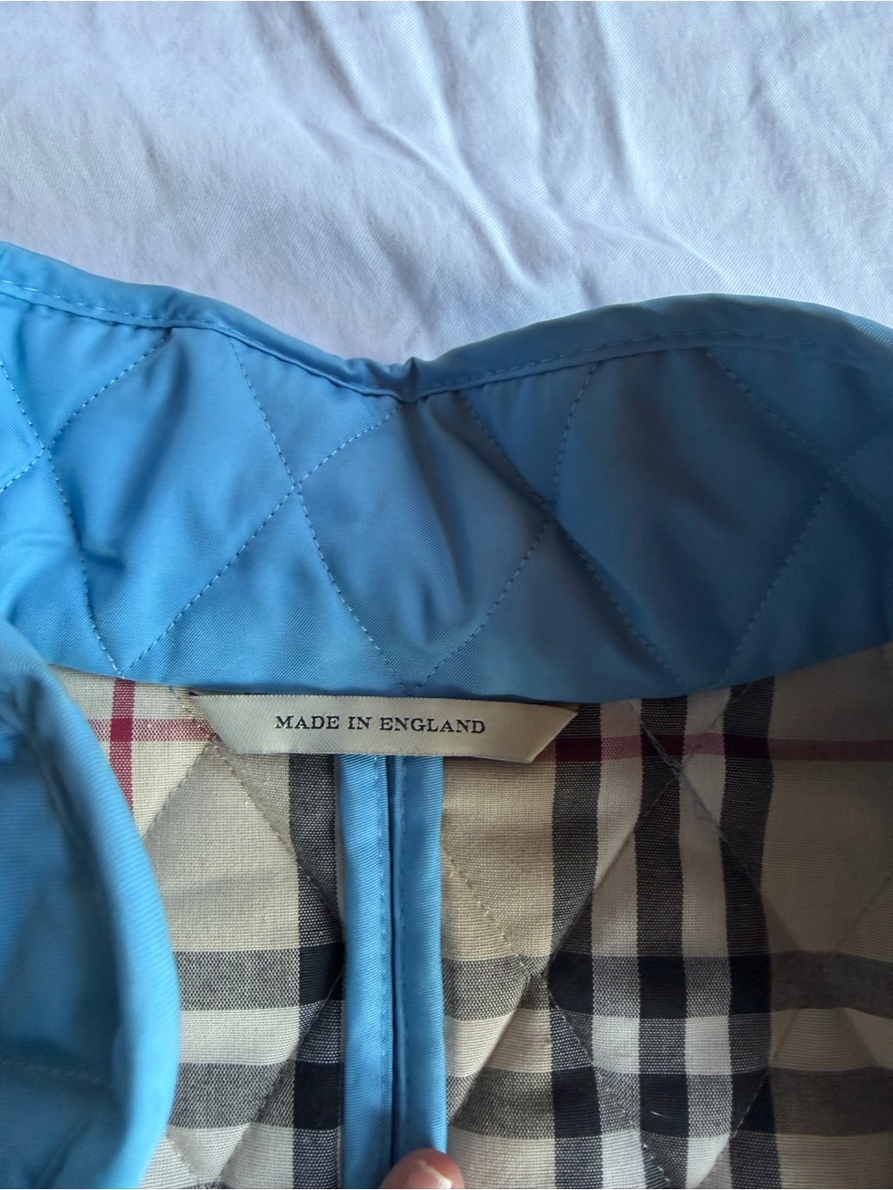 Women’s Burberry Quilted Light Blue Coat - size Small/Medium - Picture 2 of 10